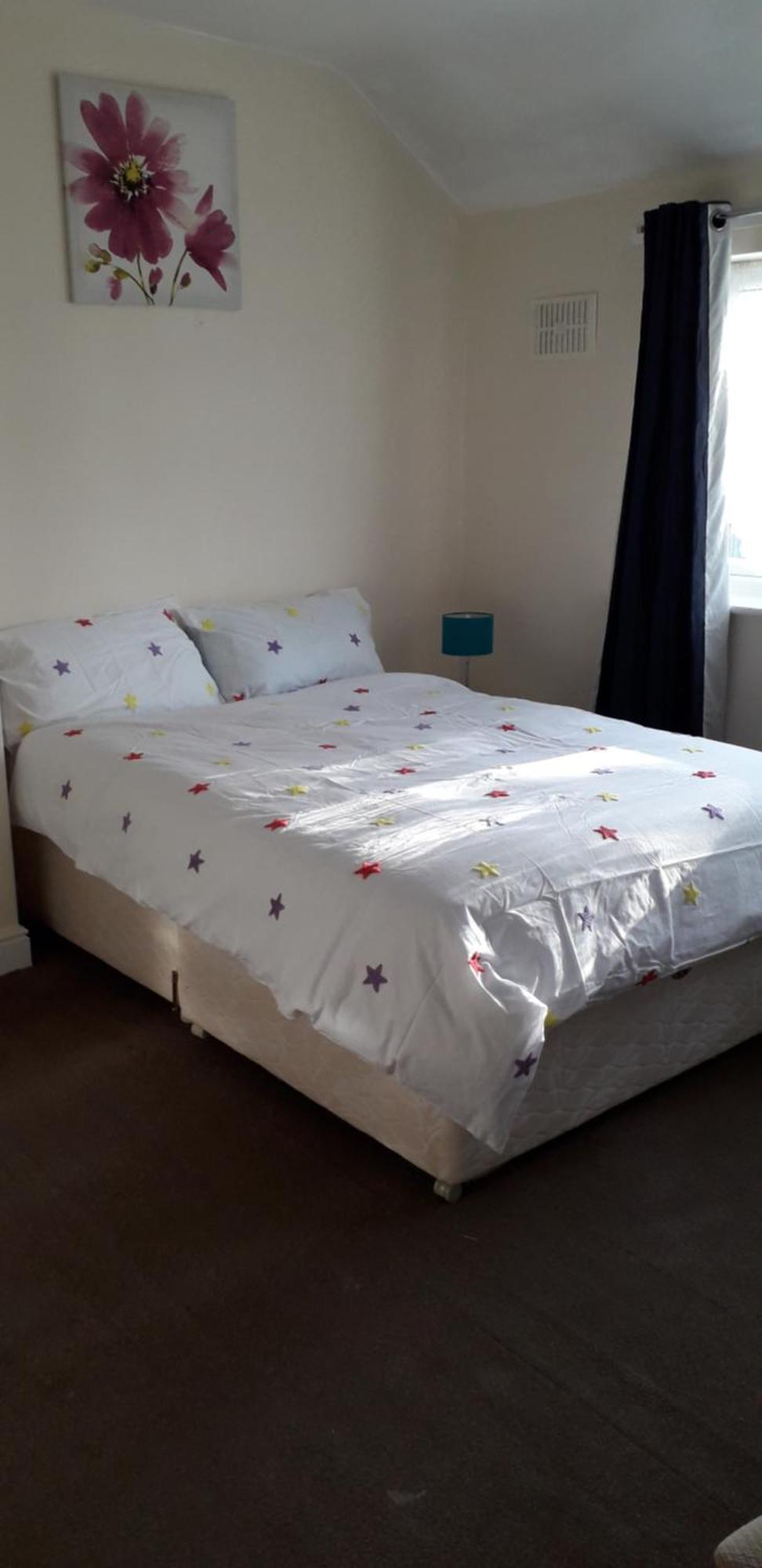 Green Village Guest House - Near Manchester Airport Sale Extérieur photo